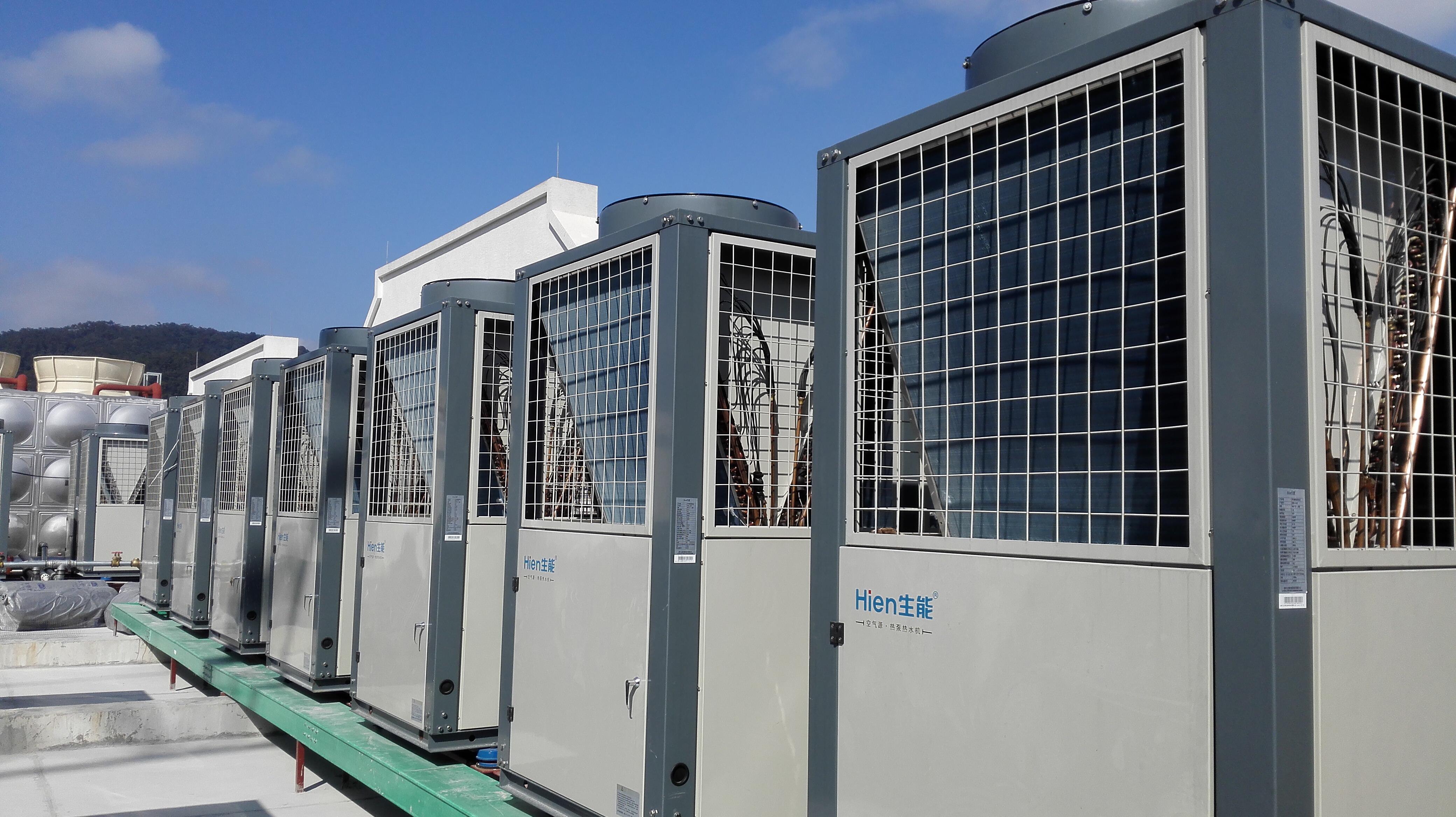 1.5匹空气能热水器带地暖